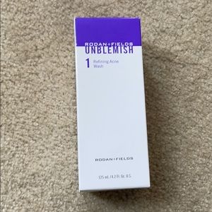 Rodan & Fields UNBLEMISH Refining Acne Wash